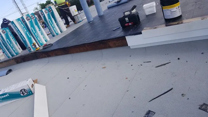 Calles roofing Picture 3