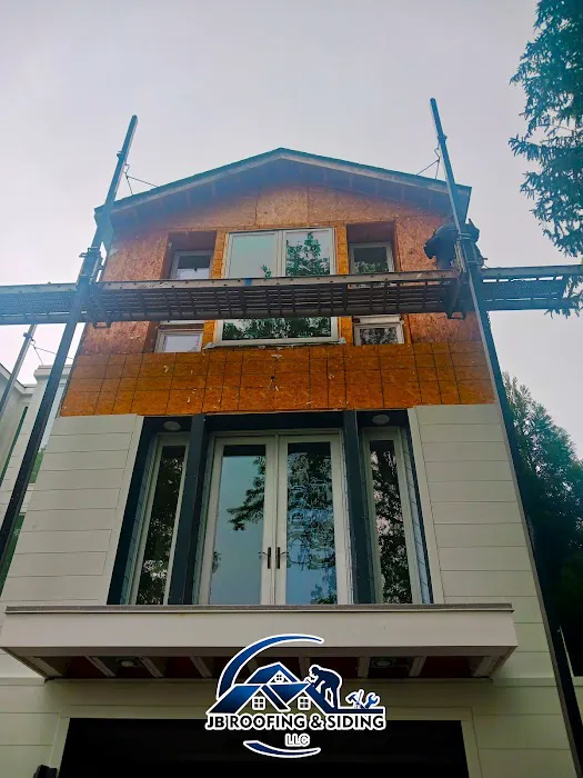 JB roofing and siding Picture 5