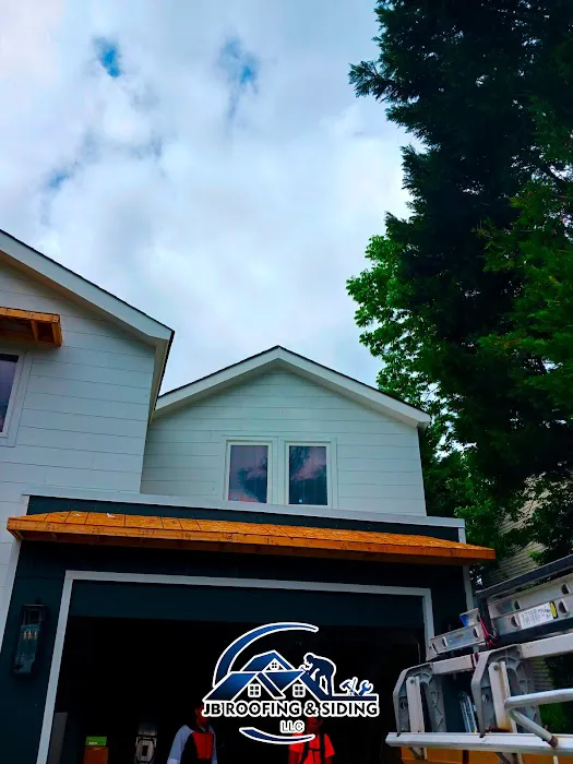 JB roofing and siding Picture 10