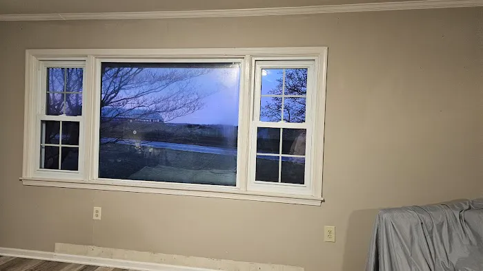 Happy Home Roofing Picture 1