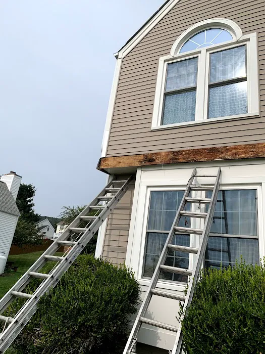 AUTHORITY ROOFING Picture 4