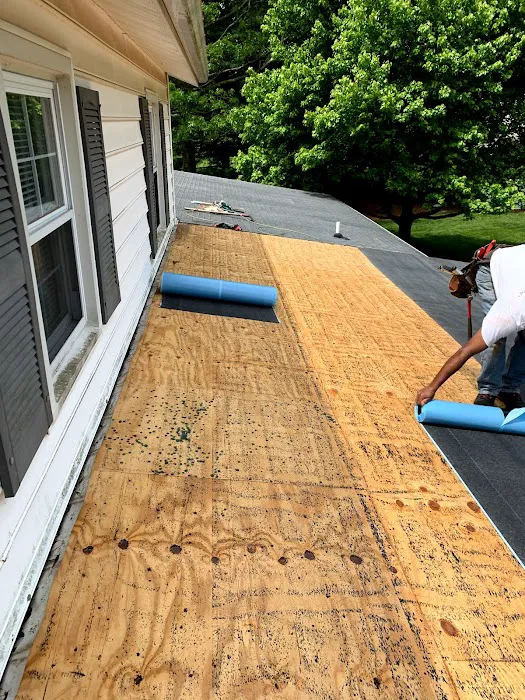 AUTHORITY ROOFING Picture 6