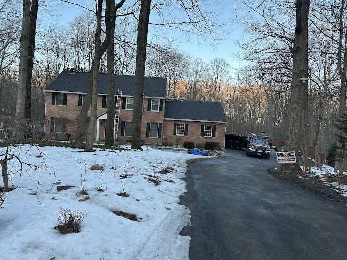 Politz Enterprises Roofing Inc. | Roofing, Siding & Gutters Picture 7