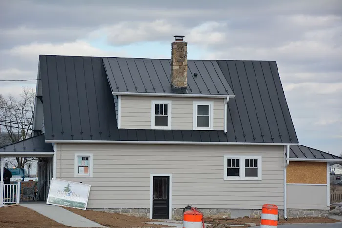 PJ's Roofing Picture 4