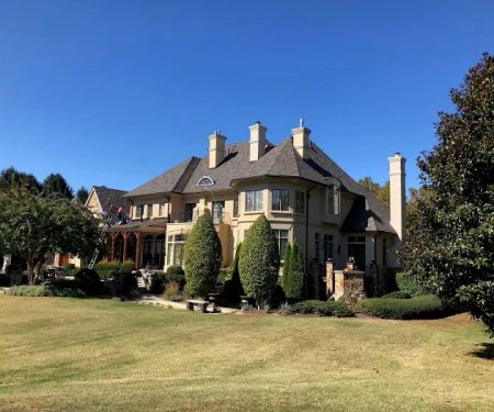 E.R. Roofing Company