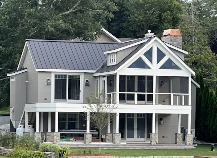 Modern Standing Seam Metal Roofing Picture 2