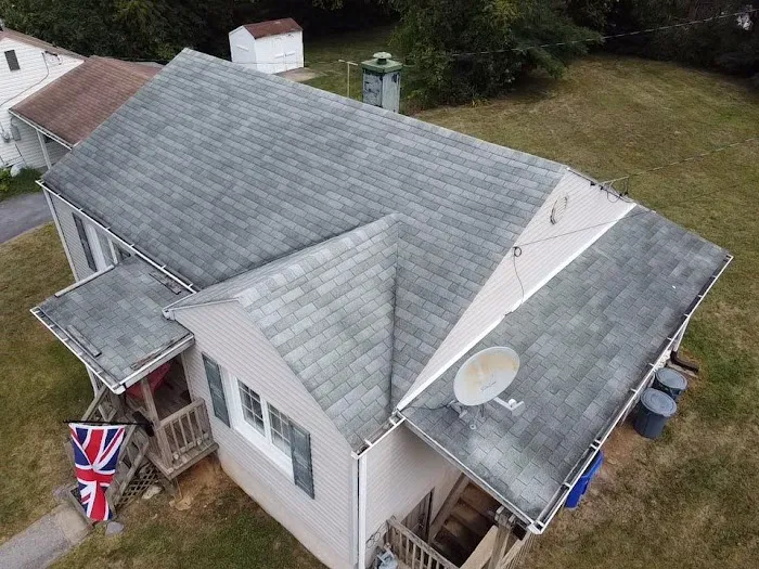 Peak Roofing, LLC Picture 2