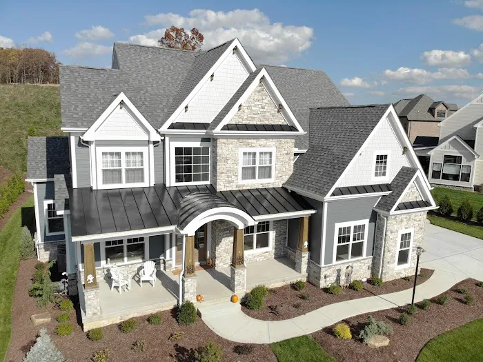 Topper Construction Picture 1