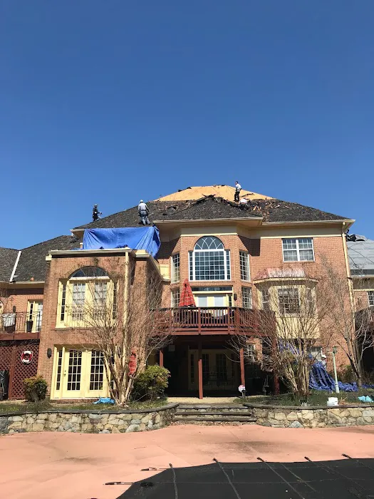 Capital Roofs Plus LLC Picture 1