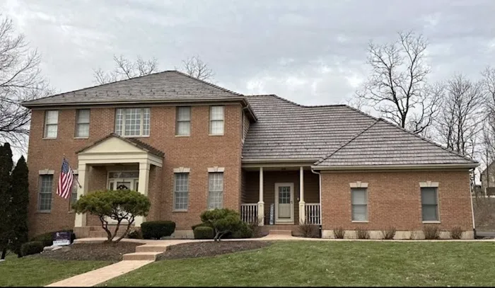 Apex Roofing and Construction LLC Picture 1