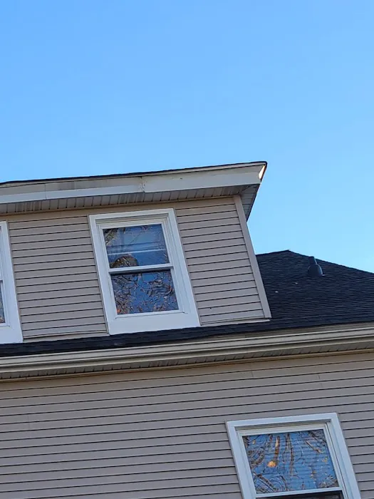 M&M Roofing and Siding Corporation Picture 9