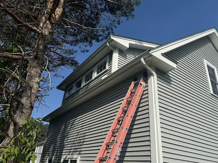 A Eagle Gutters Picture 9