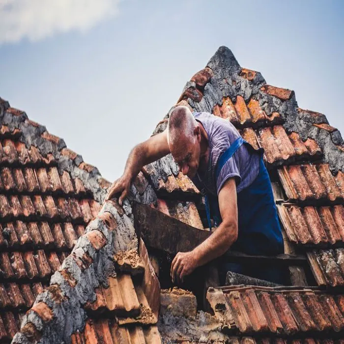 The Columbia Roofers Picture 7