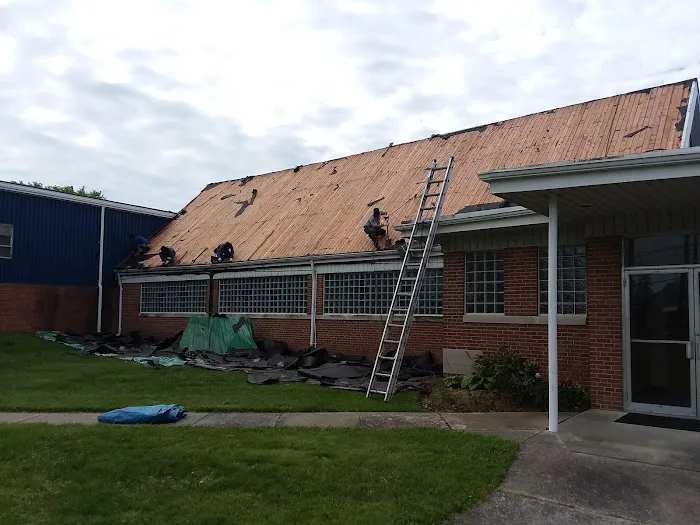 Economic Roofing Co Picture 3