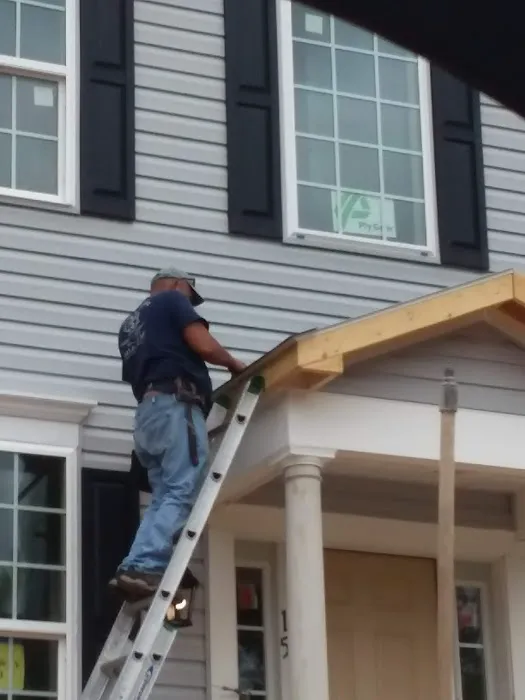 Economic Roofing Co Picture 4