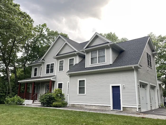 SKYLINE ROOFING & SIDING SERVICES INC Picture 3