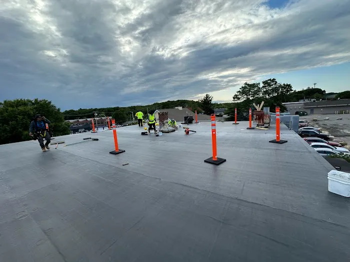 Above Brothers Construction Picture 9