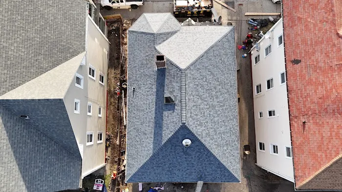 Above Brothers Construction Picture 8