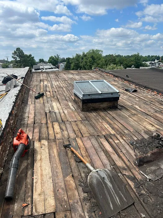 Charm City Roofing Picture 2