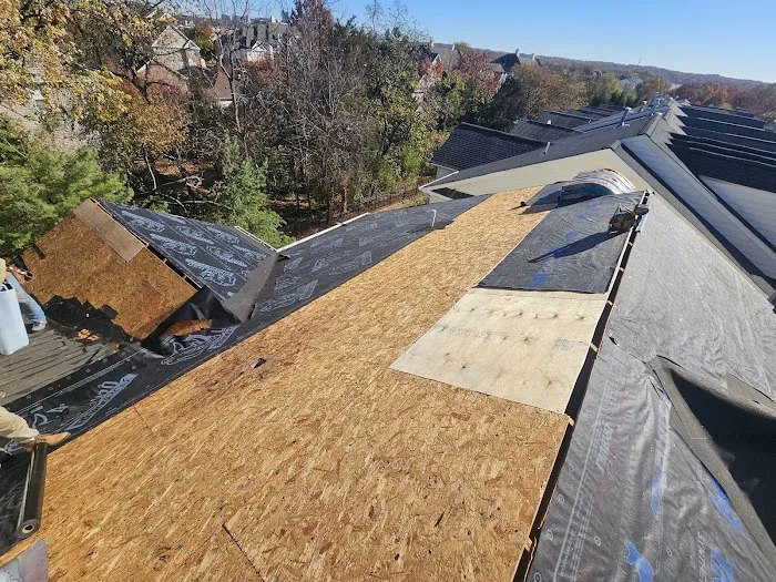 E&E Contracting LLC Picture 9