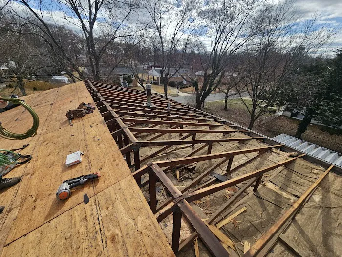 E&E Contracting LLC Picture 5