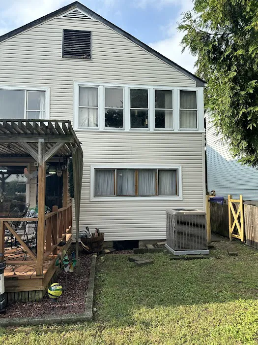 Home Tech Exterior Picture 3