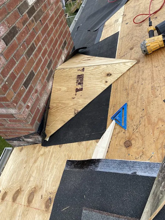 Mike's Roofing Construction Picture 5