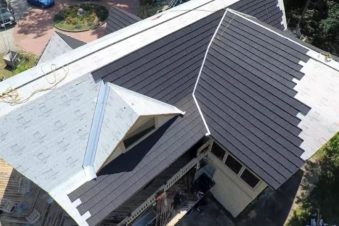 Hale & Sons Roofing Picture 4