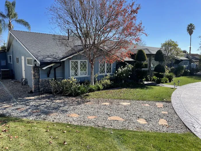 Hale & Sons Roofing Picture 3