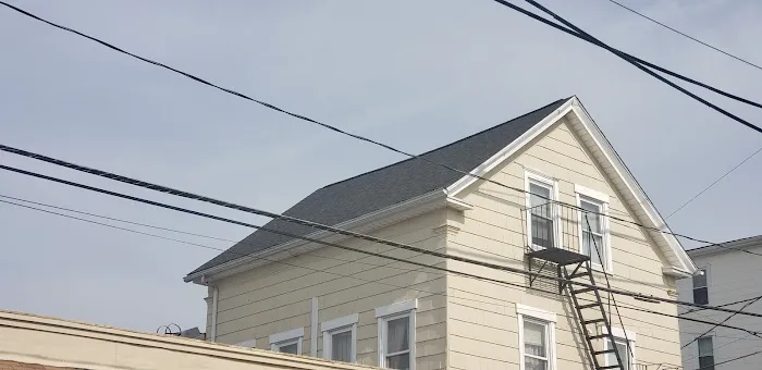 Eden's Roofing Picture 4