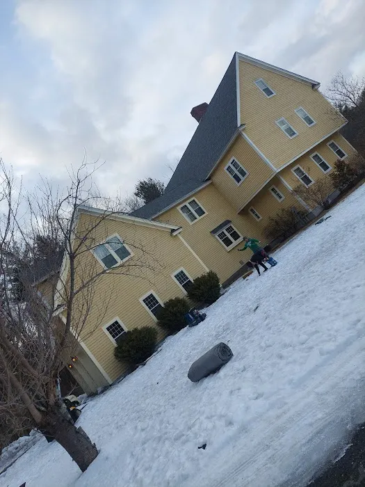 CASTRO ROOFING CONSTRUCTION INC Picture 8