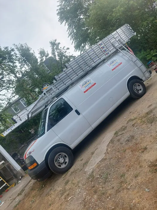 CASTRO ROOFING CONSTRUCTION INC Picture 9