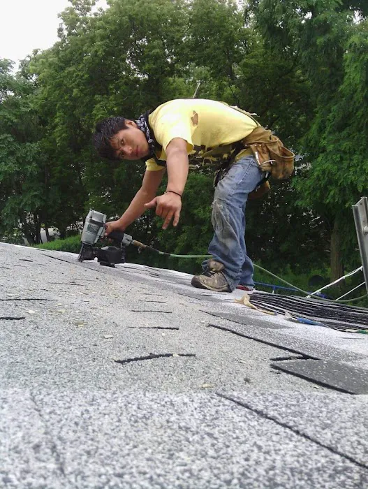 CASTRO ROOFING CONSTRUCTION INC Picture 3