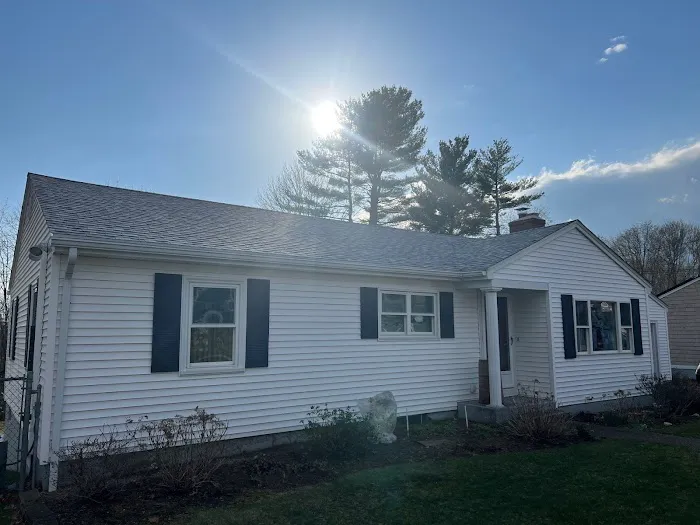 Desautels Roofing Picture 1