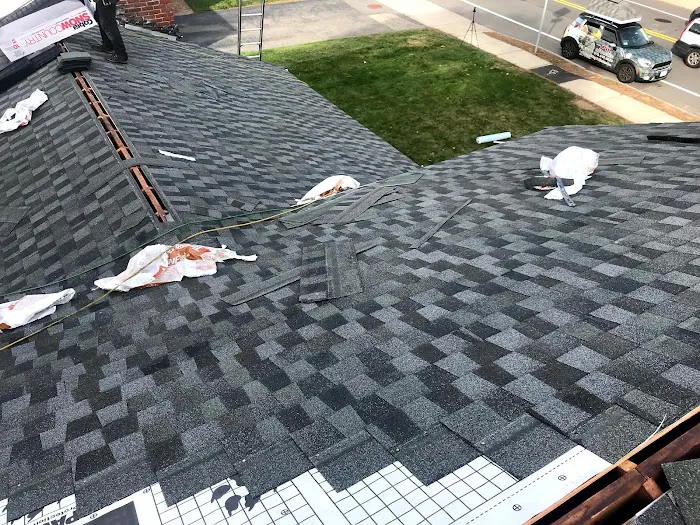 Advanced Roofing, Siding and Windows Inc. Picture 9