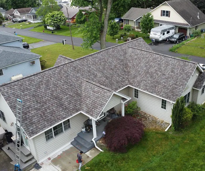 Dream Home Roofers Picture 7