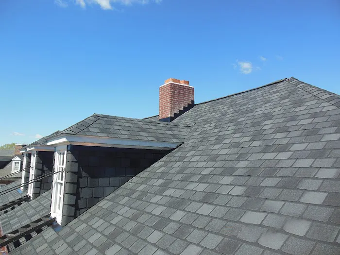 Columbia Roofing Inc Picture 1