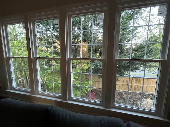 Presidential Exteriors Picture 8