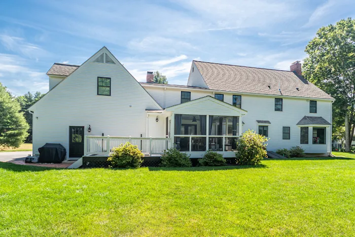 United Home Experts Picture 6