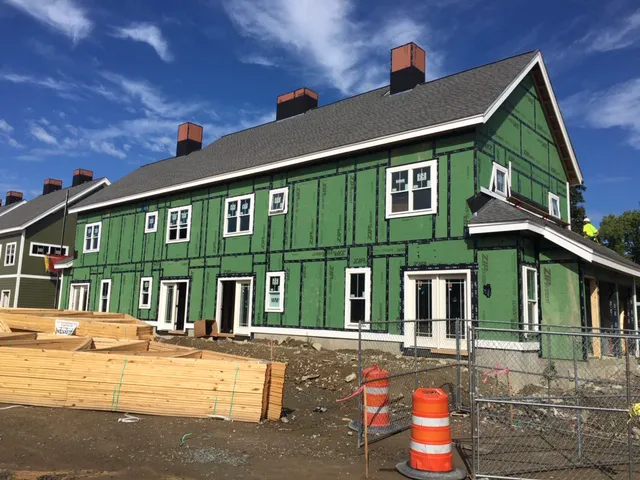 A&R MBE Roofing Contractors LLC Picture 1