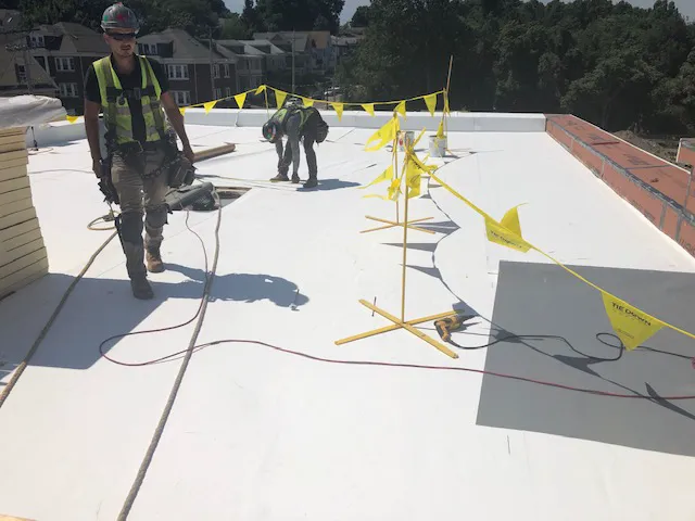 A&R MBE Roofing Contractors LLC Picture 3