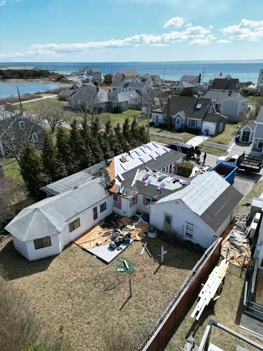 H&R ROOFING Picture 10