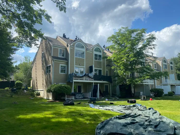 J&R Construction Roofing Picture 8