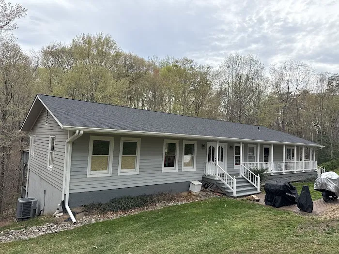 Johnson Roofing Co Inc Picture 2