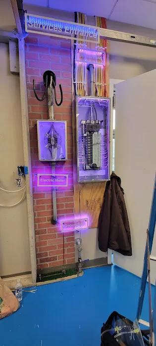 EDU ROOFING COMPANY Picture 1