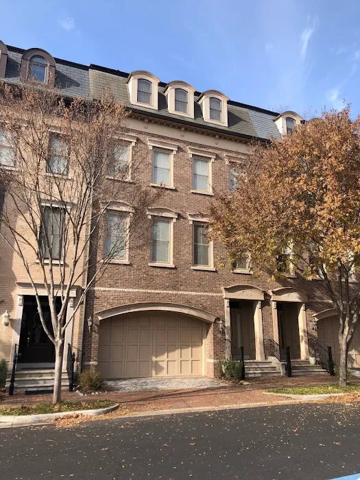 Central Exteriors Picture 7