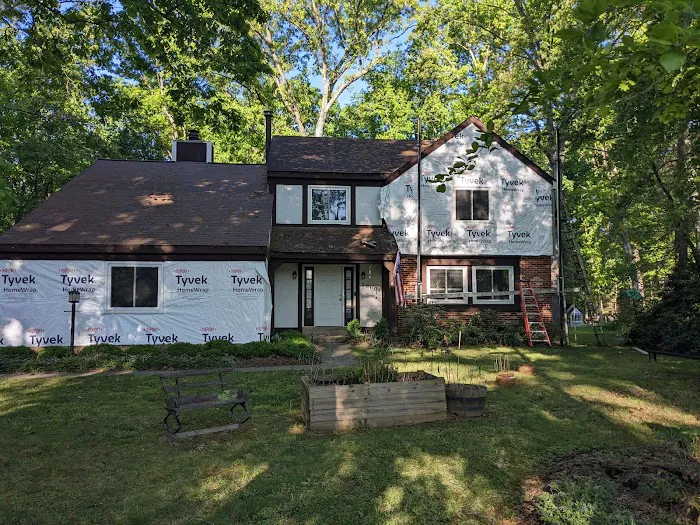 Central Exteriors Picture 3