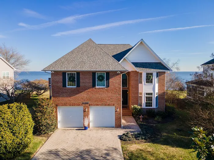 Chesapeake Roofing, Windows & Siding Inc. Picture 4