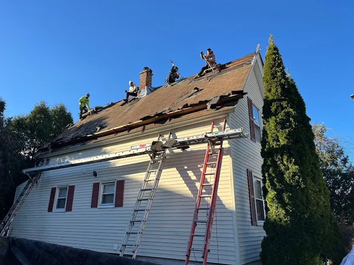 MASTERPIECE ROOFING INC Picture 2