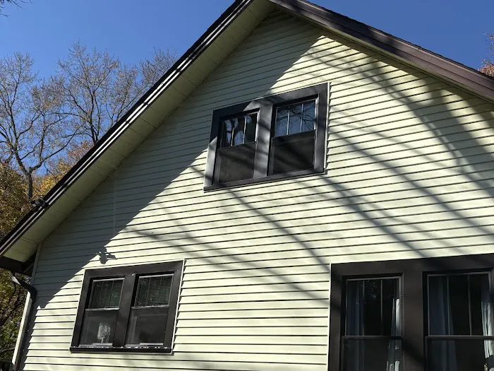 Shore Lock Homes Picture 10